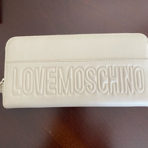 Love Moschino Wallet - Picture 3 of 3